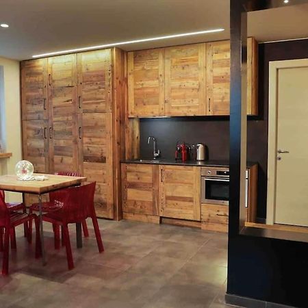 אאוסטה La Petite Maison D'Erika מראה חיצוני תמונה